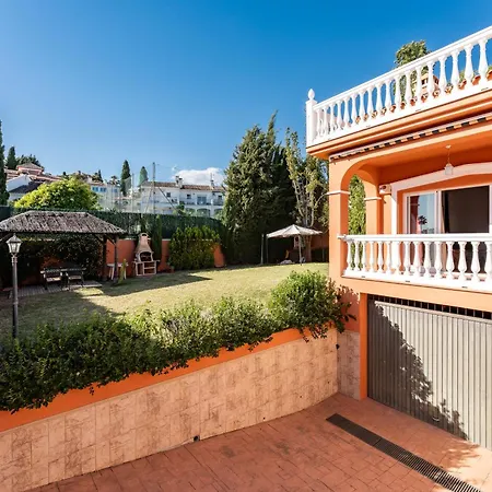 Casa En Entorno De Tranquilidad *